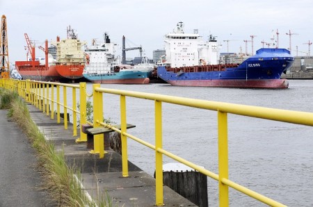 Vessels in the Port of Hamburg